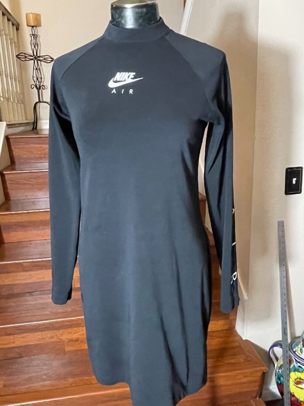 Nike Women s Size Large Bodycon Black Dress Slim Fit Long Sleeve Mock Neck